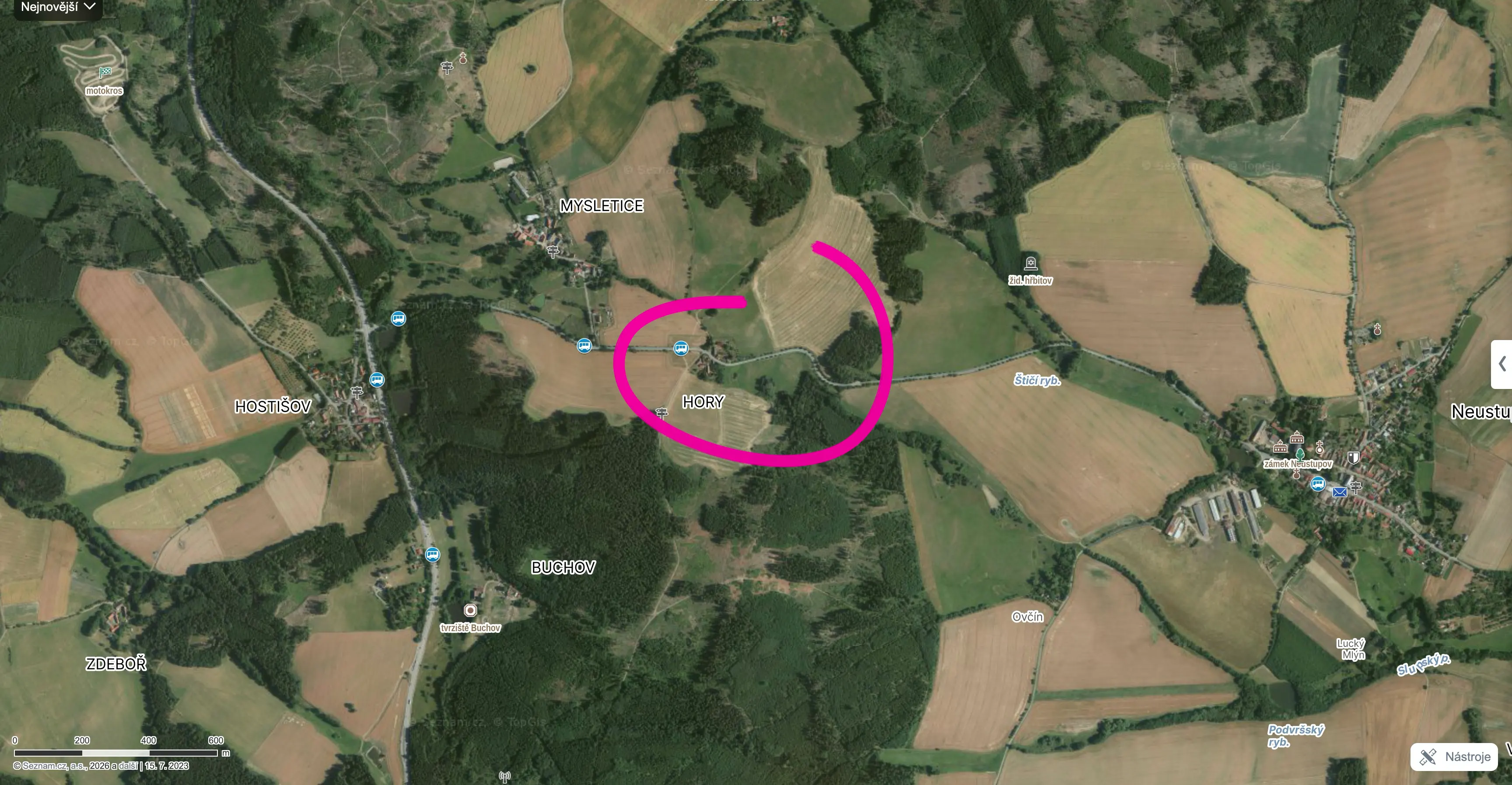 Širší okolí domu na mapě
